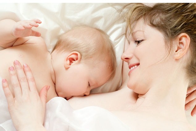 Kinh nghiệm nuôi con bằng sữa mẹ