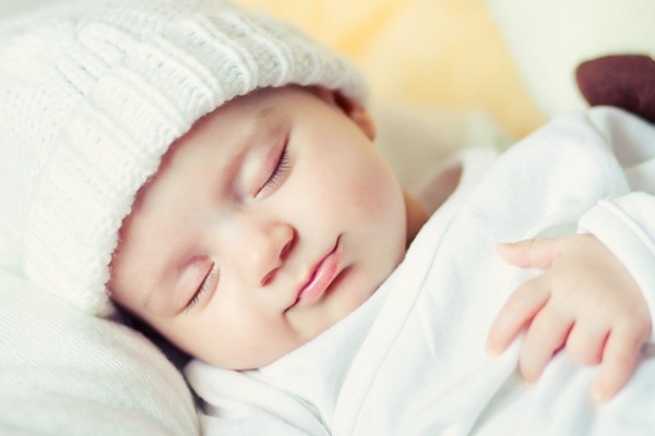 Những lưu ý giúp trẻ sơ sinh ngủ ngon giấc hơn vào ban đêm mà mẹ nên biết